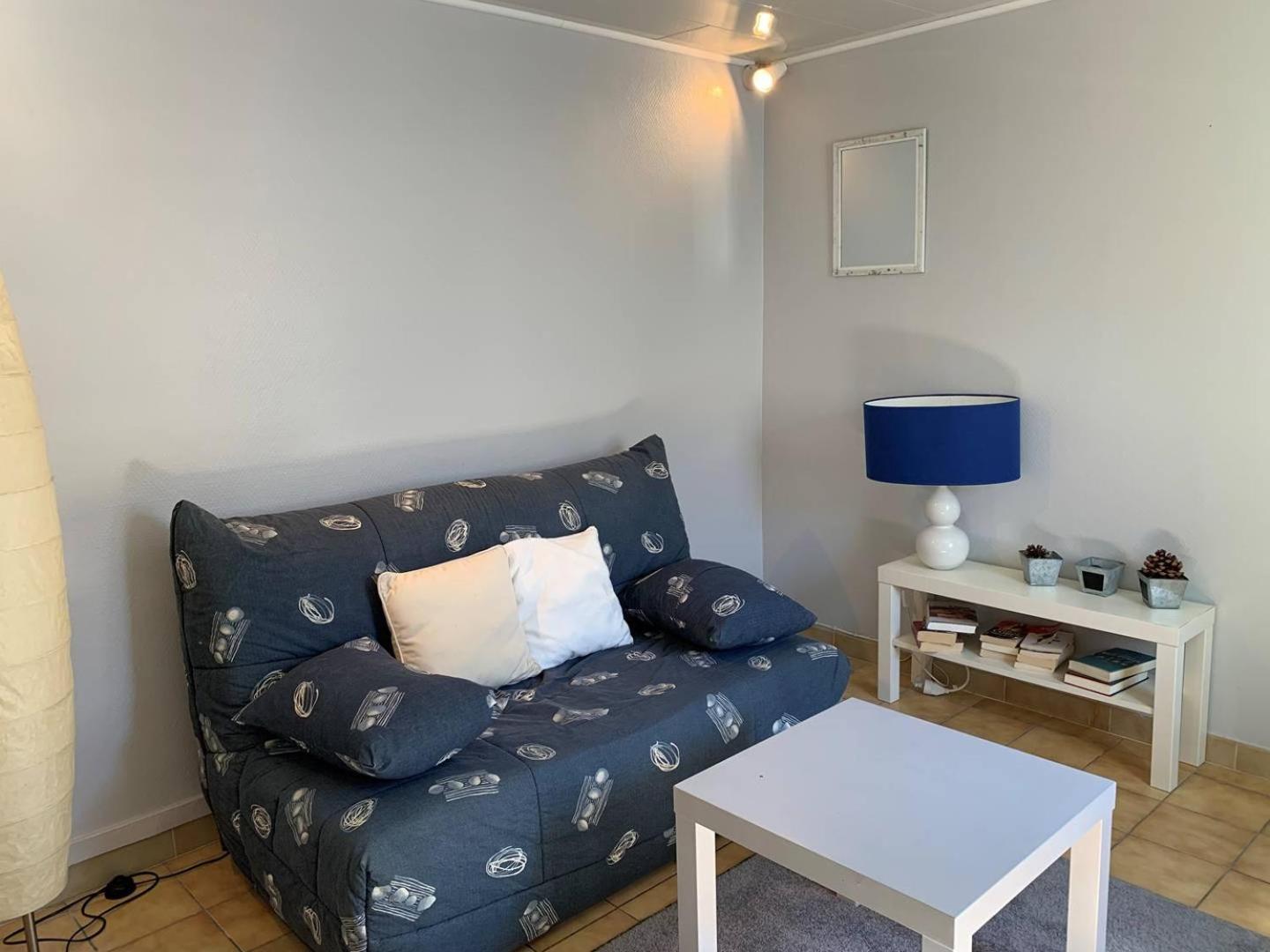 St Georges De Didonne - Agreable Petite Maison Avec Cour - 1 Chambre Saint-Georges-de-Didonne Bagian luar foto